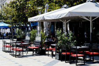 Μικρές στιγμές μες στους θορύβους