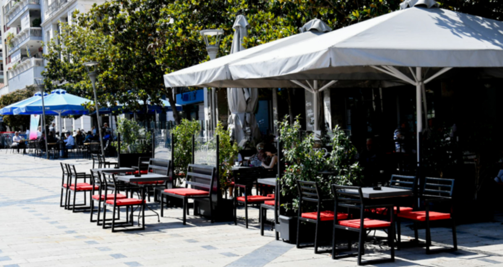 Μικρές στιγμές μες στους θορύβους