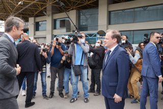 Αντί για λύσεις, φέρνει μακέτες και ιδιωτικοποίηση
