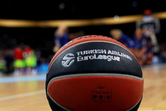Ακροβασία στο κενό