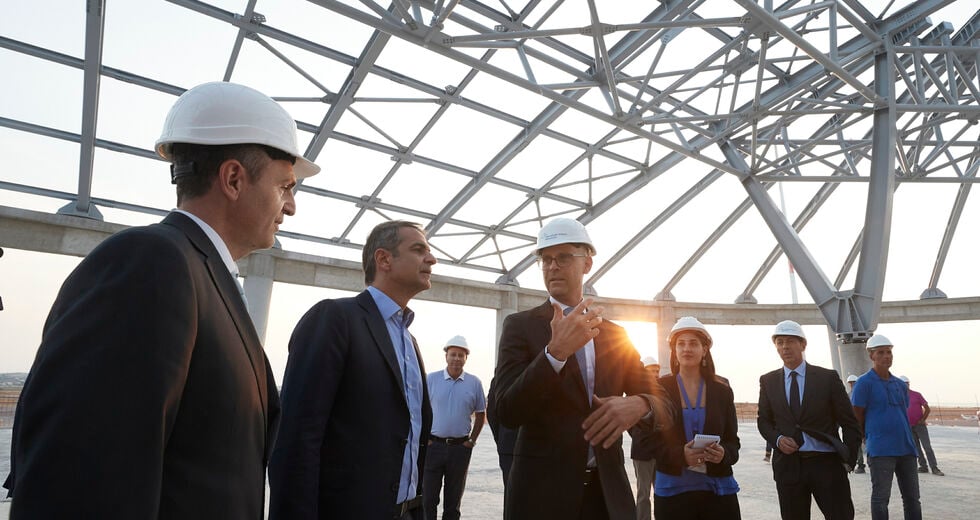Η «γενναιοδωρία» της κυβέρνησης προς τη Fraport
