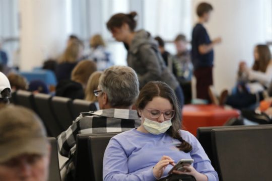 Ισπανία και Ιταλία ζητούν συντονισμένο άνοιγμα των συνόρων