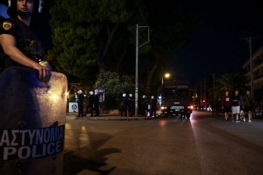 Lockdown στα στέκια της νεολαίας με καταστολή, επιτήρηση και τιμωρία