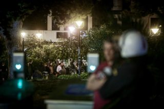 Ακροδεξιοί και μπαχαλάκηδες