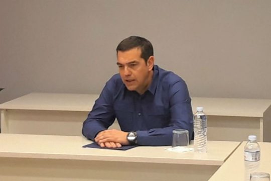 «Αποσπασματικά και πολύ αργά βήματα για τον τουρισμό»