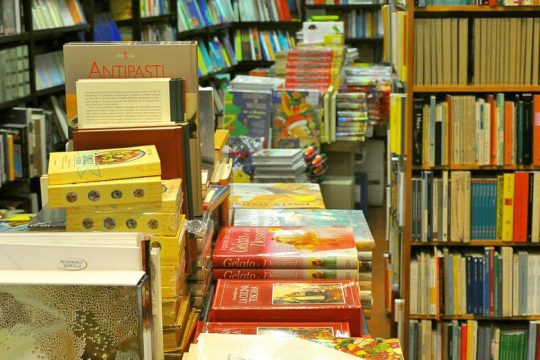 Οι βραχείες λίστες κρατικών λογοτεχνικών βραβείων 2025