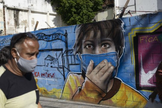 Φόβοι για 125.000 νεκρούς στη Βραζιλία έως τον Αύγουστο από κορονοϊό