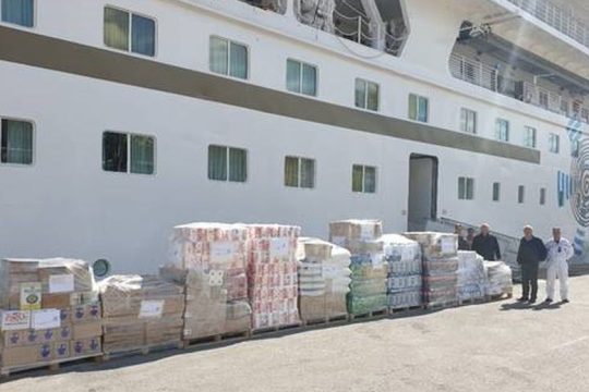 Η Celestyal Cruises στέκεται στο πλευρό της κοινωνίας