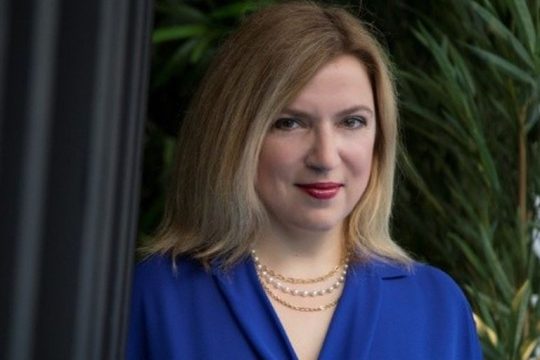 H Χριστίνα Αλυσσανδράκη αναλαμβάνει νέα επικεφαλής στην Avon Ελλάδας σε ρόλο Head of Commercial