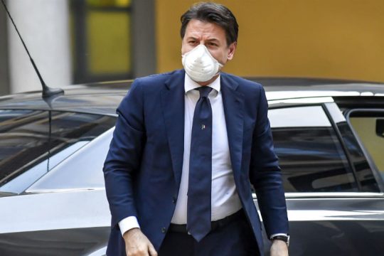 Κόντε: Το καλοκαίρι θα πάμε διακοπές, έστω και με διαφορετικούς κανόνες