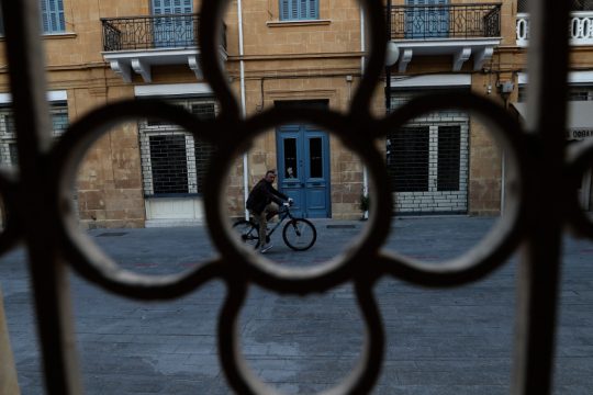 Deutsche Welle: Η Κύπρος αντιμέτωπη με τον κορωνοϊό και τη θρησκοληψία