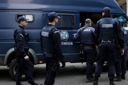 Συλλήψεις για επεισόδια έξω από γήπεδο του Ρέντη