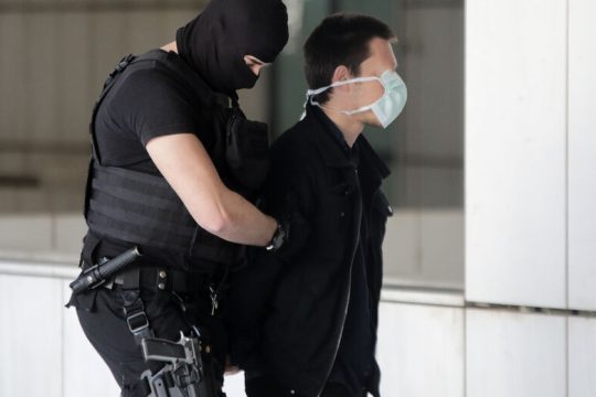 Μην πυροβολείτε την εισαγγελέα