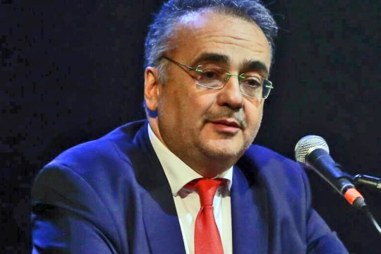 Δικηγόροι αποδοκιμάζουν την παρέμβαση Βερβεσού