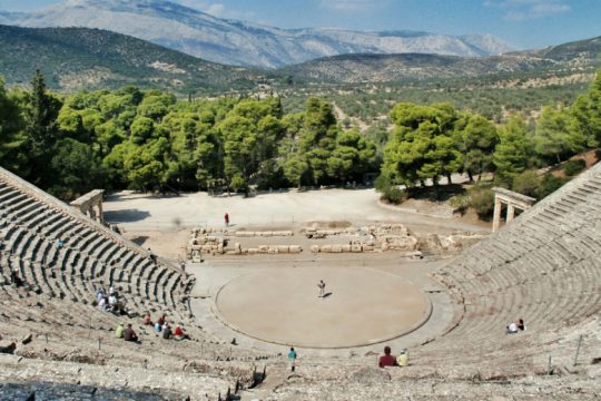 Μόνο σε Ηρώδειο και Επίδαυρο οι εκδηλώσεις του Φεστιβάλ Αθηνών