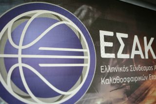 «Πράσινος» ο τίτλος, σωσίβιο για ΠΑΟΚ, Αρη
