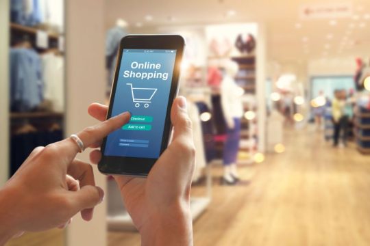 Papaki: Εκτόξευση έως 129% σε κατοχυρώσεις domain για e-shop