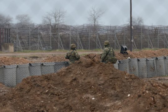 Εξηγήσεις και ενημέρωση για τον Έβρο ζητούν τα κόμματα της αντιπολίτευσης