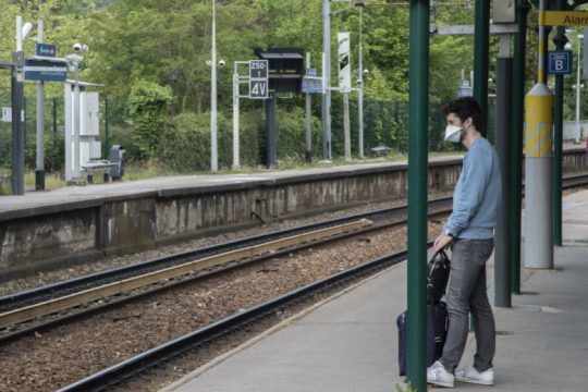 Παρατείνεται μέχρι τις 24 Ιουλίου η κατάσταση έκτακτης ανάγκης στη Γαλλία