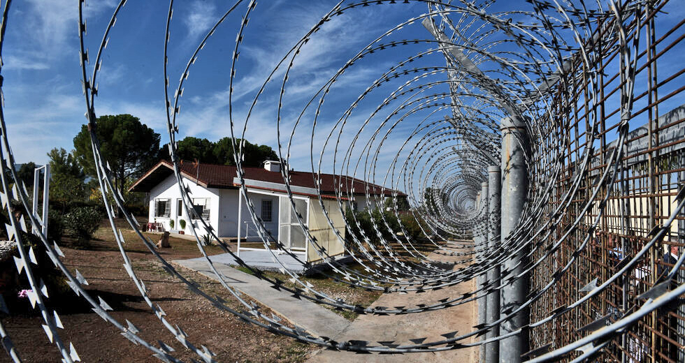 Η δεύτερη καταδίκη των φυλακισμένων