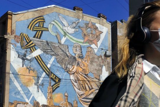 Γερμανία: Μέσα στον Μάιο το άνοιγμα όλων των καταστημάτων και των σχολείων