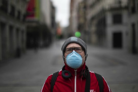 Εκτιμήσεις για εφιαλτική συρρίκνωση της ισπανικής οικονομίας