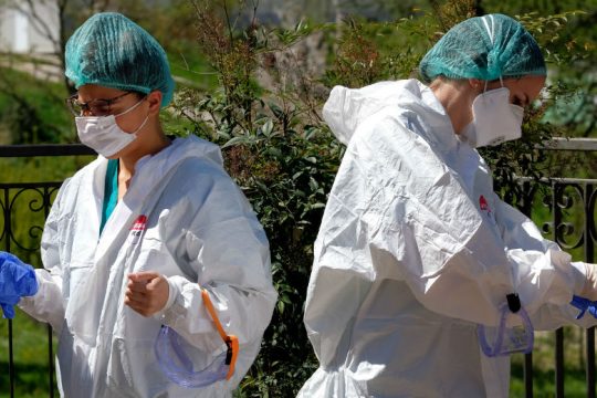 Covid-19: Αύξηση των κρουσμάτων και των νεκρών στην Ιταλία