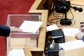 Ακυρότητα και επανάληψη της ψηφοφορίας
