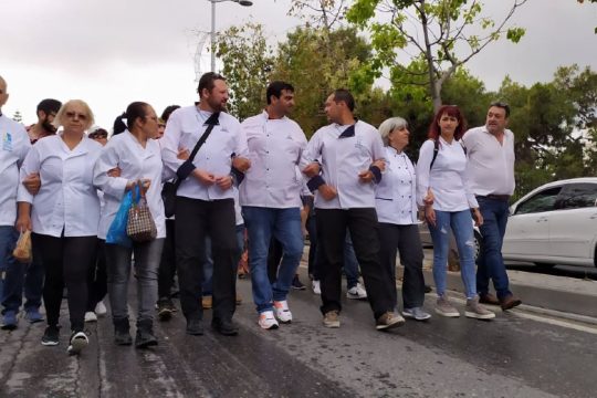 Συγκέντρωση διαμαρτυρίας μαγείρων και ζαχαροπλαστών στο Ηράκλειο
