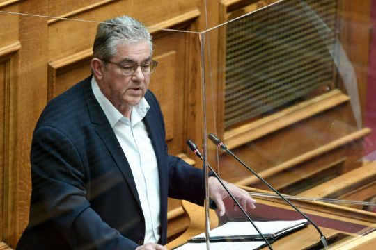 Κουτσούμπας: Βιομήχανοι έγραψαν το περιβαλλοντικό νομοσχέδιο