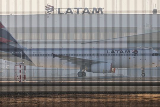Αεροπορικές εταιρείες: Πτωχεύσεις, απολύσεις και βροχή δισεκατομμυρίων