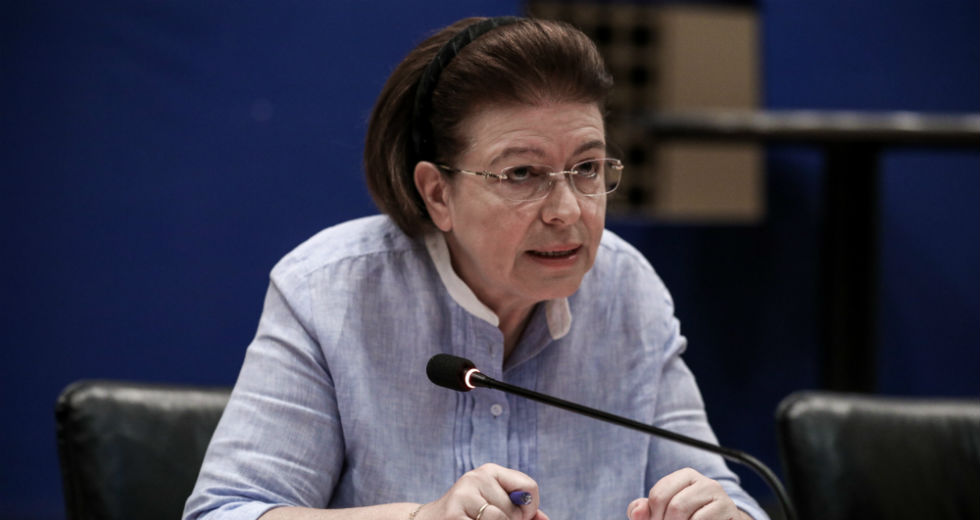 Αοριστίες από την κυβέρνηση για τους καλλιτέχνες, επικρίσεις από τον Τσίπρα