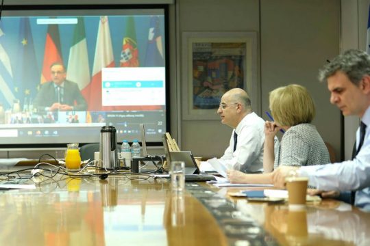 «Παράθυρο» από Μάας για διακοπές των Γερμανών και εκτός συνόρων – Το μήνυμα Δένδια