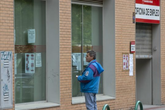 1,1 εκατ. νοικοκυριά στην Ισπανία χωρίς κανέναν εργαζόμενο