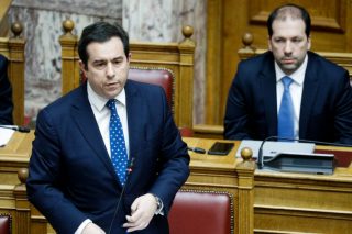 Ακροδεξιάς κοπής