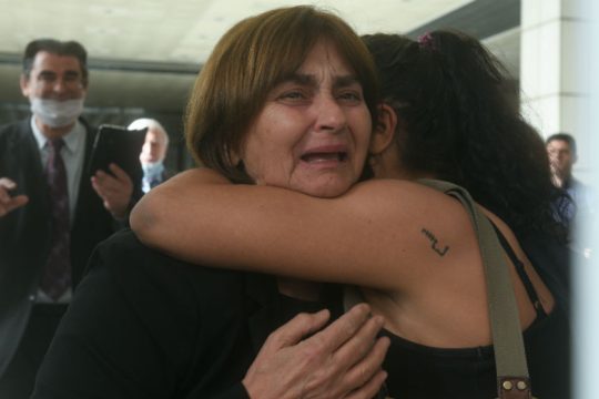 Ισόβια για ανθρωποκτονία και 15 έτη για βιασμό στους 2 κατηγορούμενους