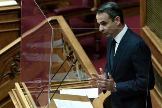 Υπερασπίστηκε το «περιβαλλοντοκτόνο» νομοσχέδιο ο πρωθυπουργός