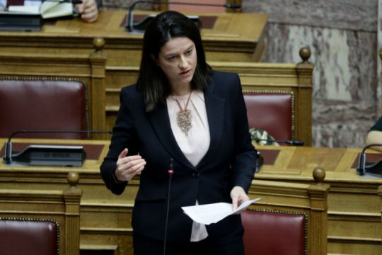 Στη Βουλή το νομοσχέδιο Κεραμέως για την Παιδεία