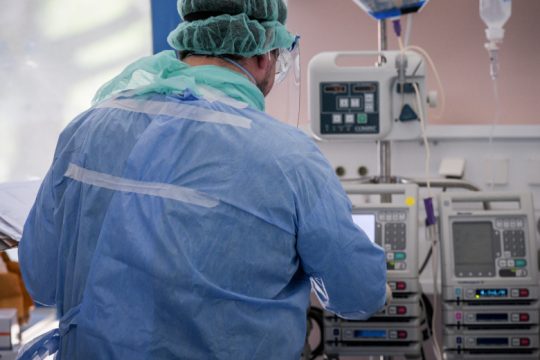 Κορονοϊός: Κατέληξε 37χρονος στο «Σωτηρία»