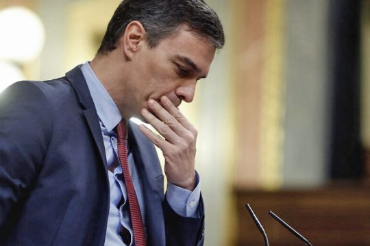 Η Κεντροδεξιά πέτυχε τον Σάντσεθ σε ανάγκη