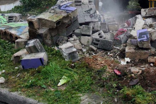 Τηλέφωνο επικοινωνίας για όσους θέλουν να αποθέσουν μπάζα και οικιακά είδη στον Πειραιά