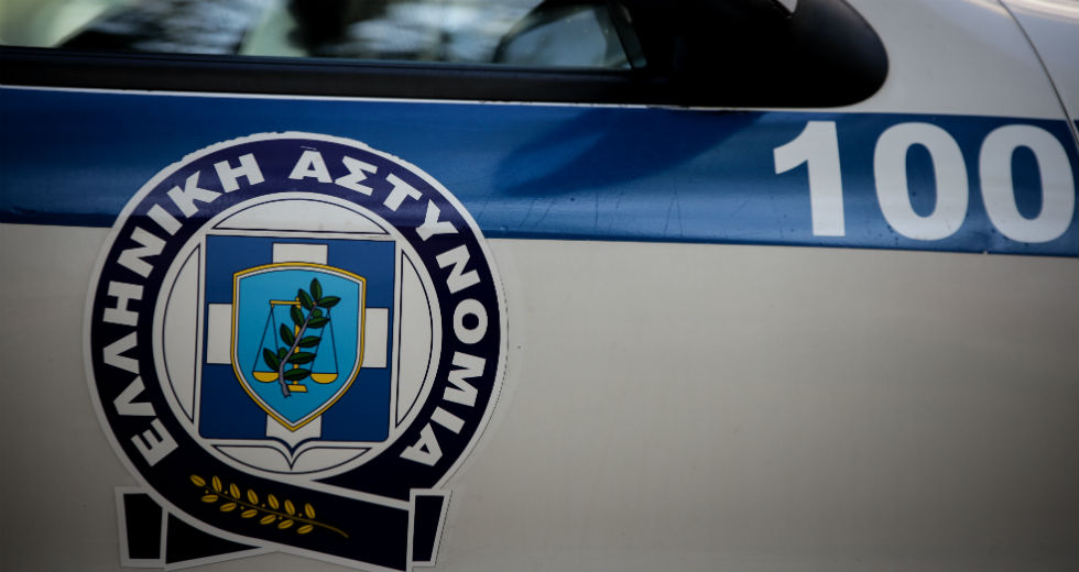 Άγρια συμπλοκή μεταξύ νεαρών στην παραλία της Βάρκιζας