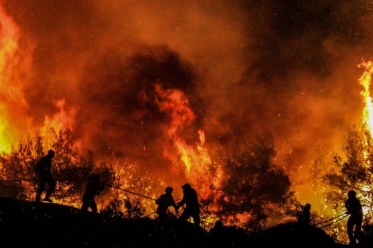 «Υποκρισία της κυβέρνησης για το θεσμικό πλαίσιο της Πολιτικής Προστασίας» για την αντιπυρική περίοδο