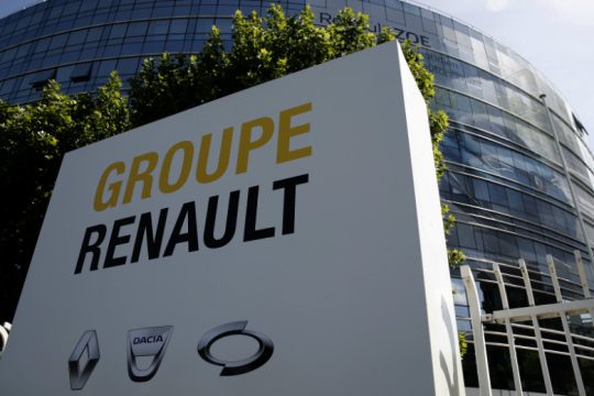 Η Renault καταργεί 15.000 θέσεις εργασίας