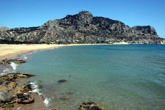 Φυτοπλαγκτόν προκάλεσε ανησυχία ρύπανσης σε ακτές της Ρόδου και της Κρήτης
