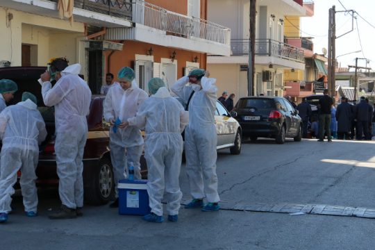 Βραδινή απαγόρευση κυκλοφορίας και αυστηρά μέτρα στον οικισμό Ρομά στη Λάρισα