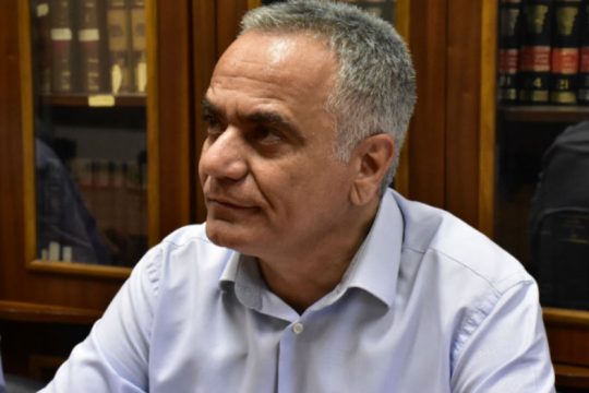 «Μνημείο υπεκφυγών η μη απάντηση Θεοδωρικάκου για τον Φιλόδημο»