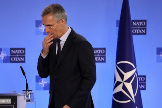 Spiegel: Για δεύτερο κύμα πανδημίας προετοιμάζεται το ΝΑΤΟ