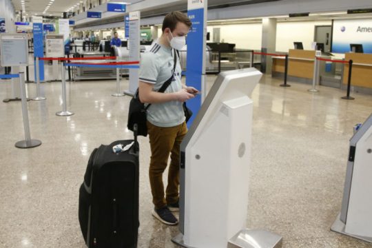 Πώς θα μπορούσαν να είναι τα ταξίδια στον κόσμο μέχρι να βρεθεί εμβόλιο για τον Covid-19