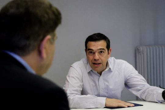Τσίπρας: Προς τι η βιασύνη με το νομοσχέδιο για τη δευτεροβάθμια εκπαίδευση;